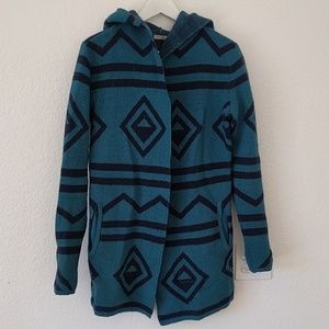 Hooded lambswool sweater